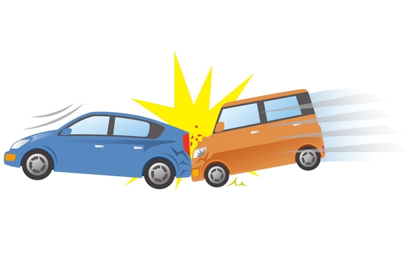 交通事故、特に追突事故で起こりやすい